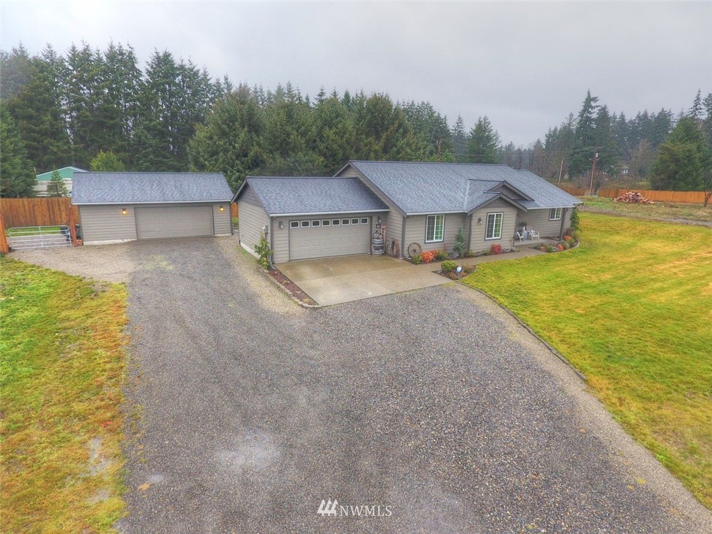 9216 178th Avenue Southwest Rochester, WA 98579 - Photo 1 of 25