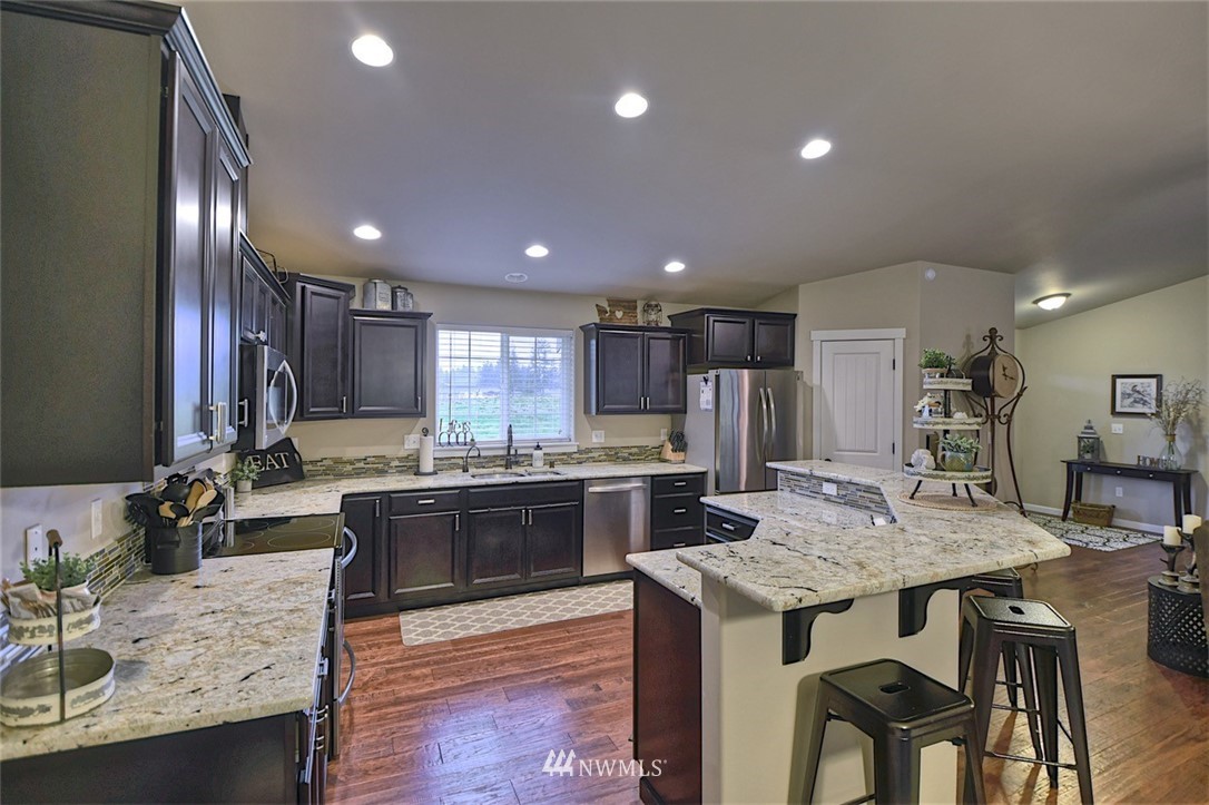 9216 178th Avenue Southwest Rochester, WA 98579 - Photo 12 of 25