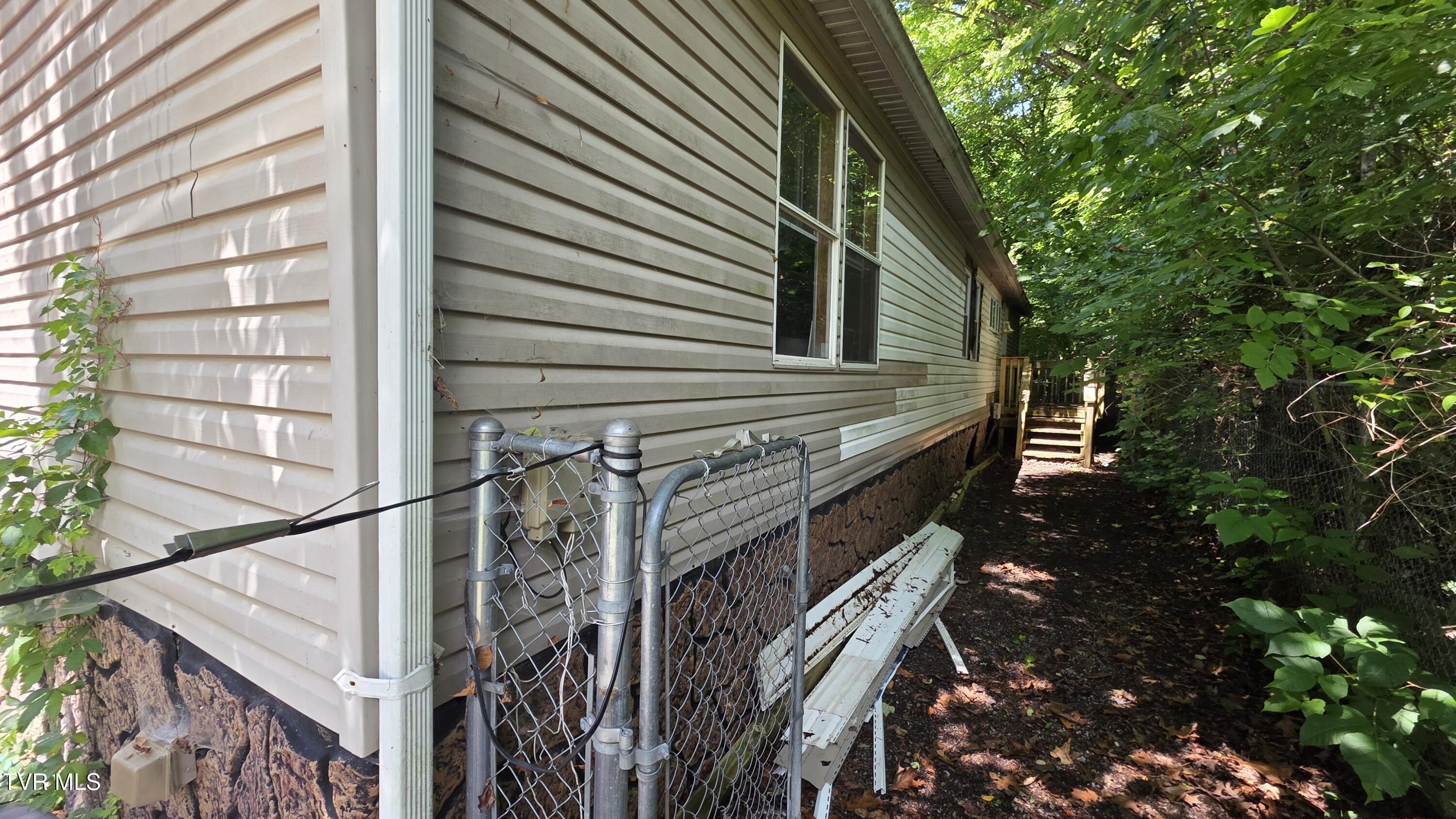 110 Hughes Road Johnson City, TN 37601 - Photo 15 of 19 20260614_145803