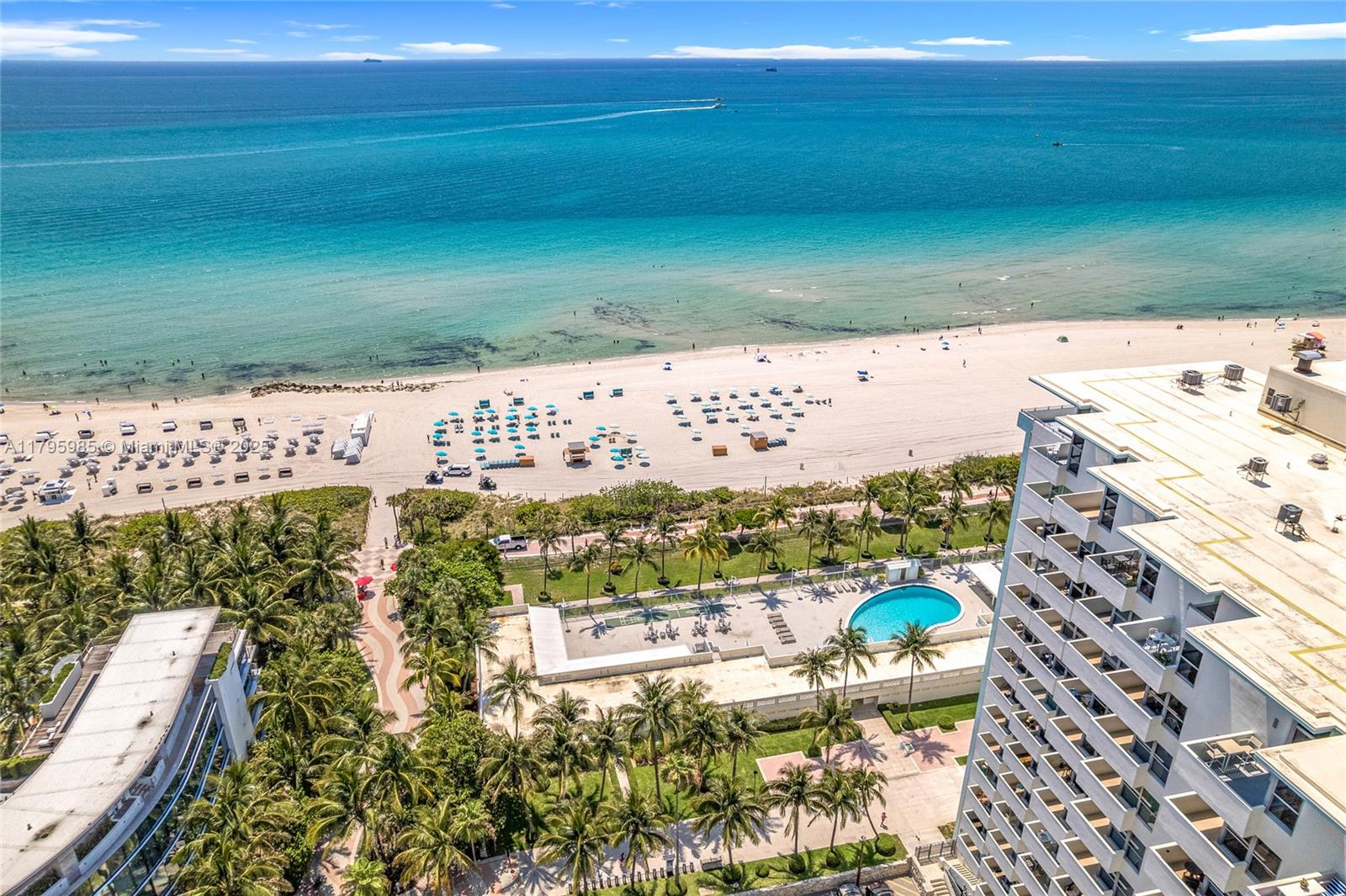 2899 Collins Avenue, Unit 1218 Miami Beach, FL 33140 - Photo 35 of 41 a view of ocean view