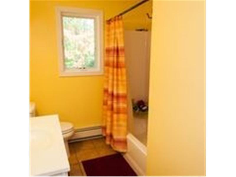 15 Gem Way Windham, ME 04062 - Photo 18 of 20 Bathroom.