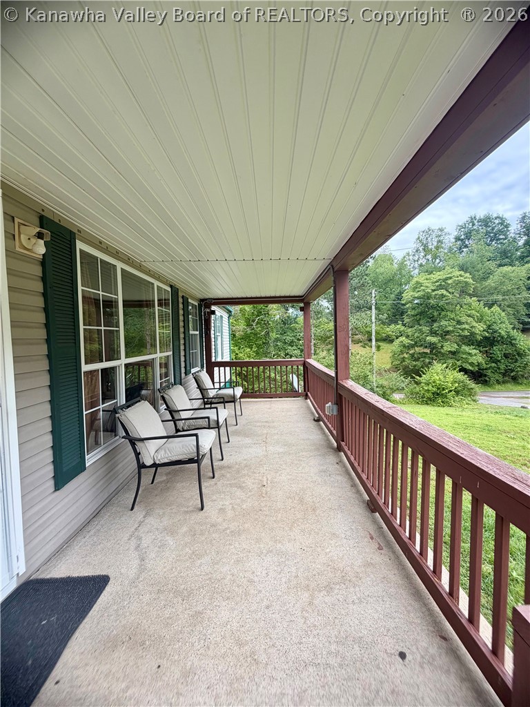 136 Rocky Hl Road Chapmanville, WV 25508 - Photo 11 of 24 Gallery Image 11