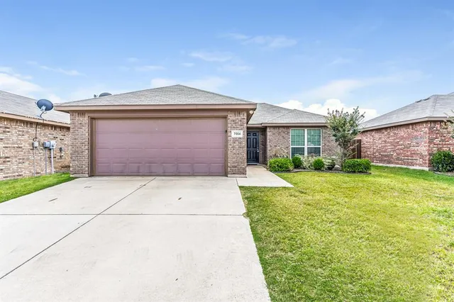 $1,920 | 7664 Hollow Point Drive, Fort Worth, TX 76123