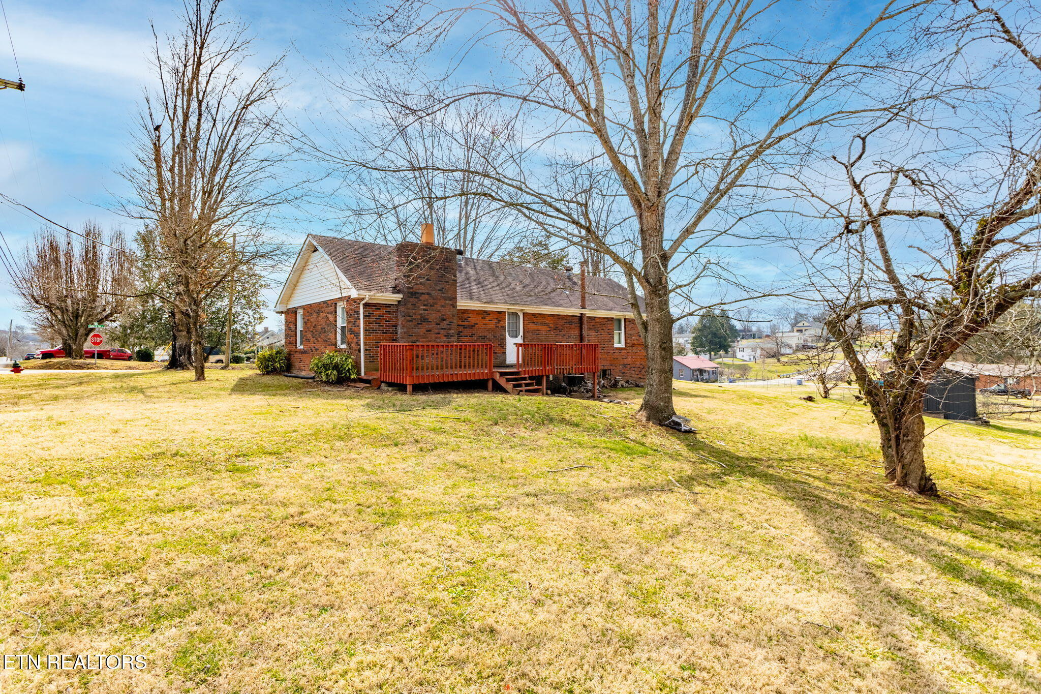 106 Butter And Egg Road Jacksboro, TN 37757 - Photo 23 of 31 8-web-or-mls-3F1A8744-HDR