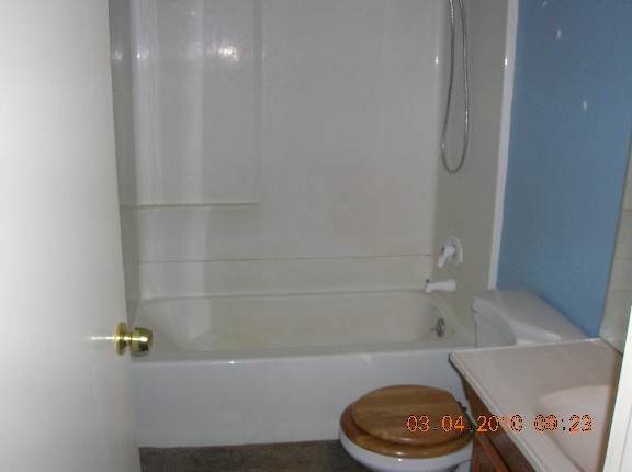 3754 East Charter Oak Road Phoenix, AZ 85032 - Photo 3 of 13 Hall bathroom