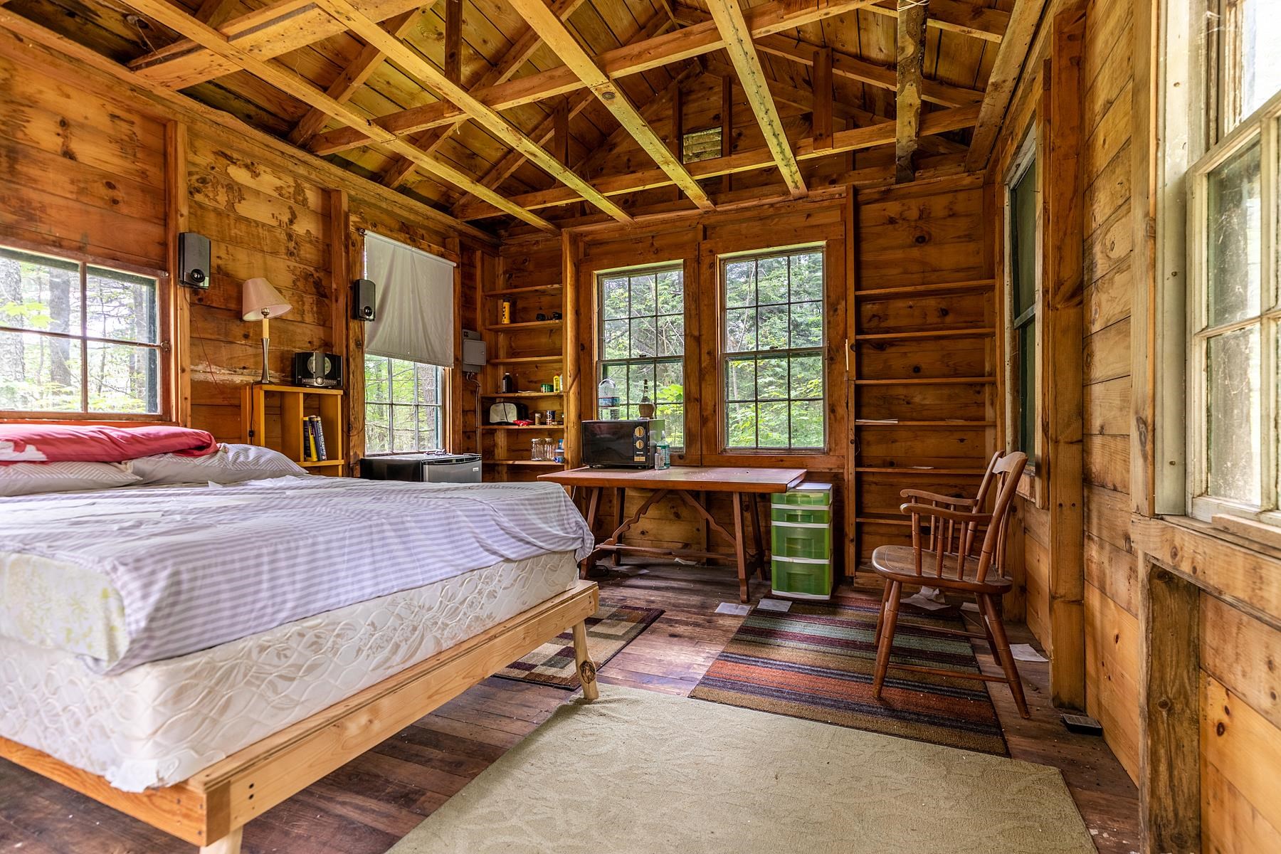 702 Middlebrook Road West Fairlee, VT 05045 - Photo 20 of 40