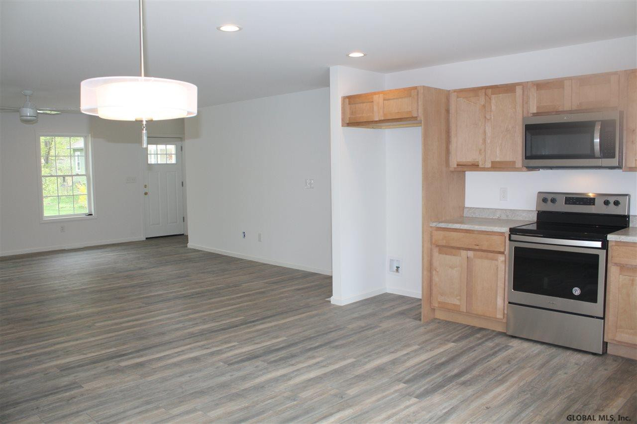 900 Mann Avenue Rensselaer, NY 12144 - Photo 7 of 29 Photo 7