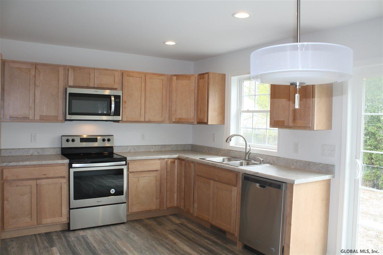 900 Mann Avenue Rensselaer, NY 12144 - Photo 10 of 29 Photo 10