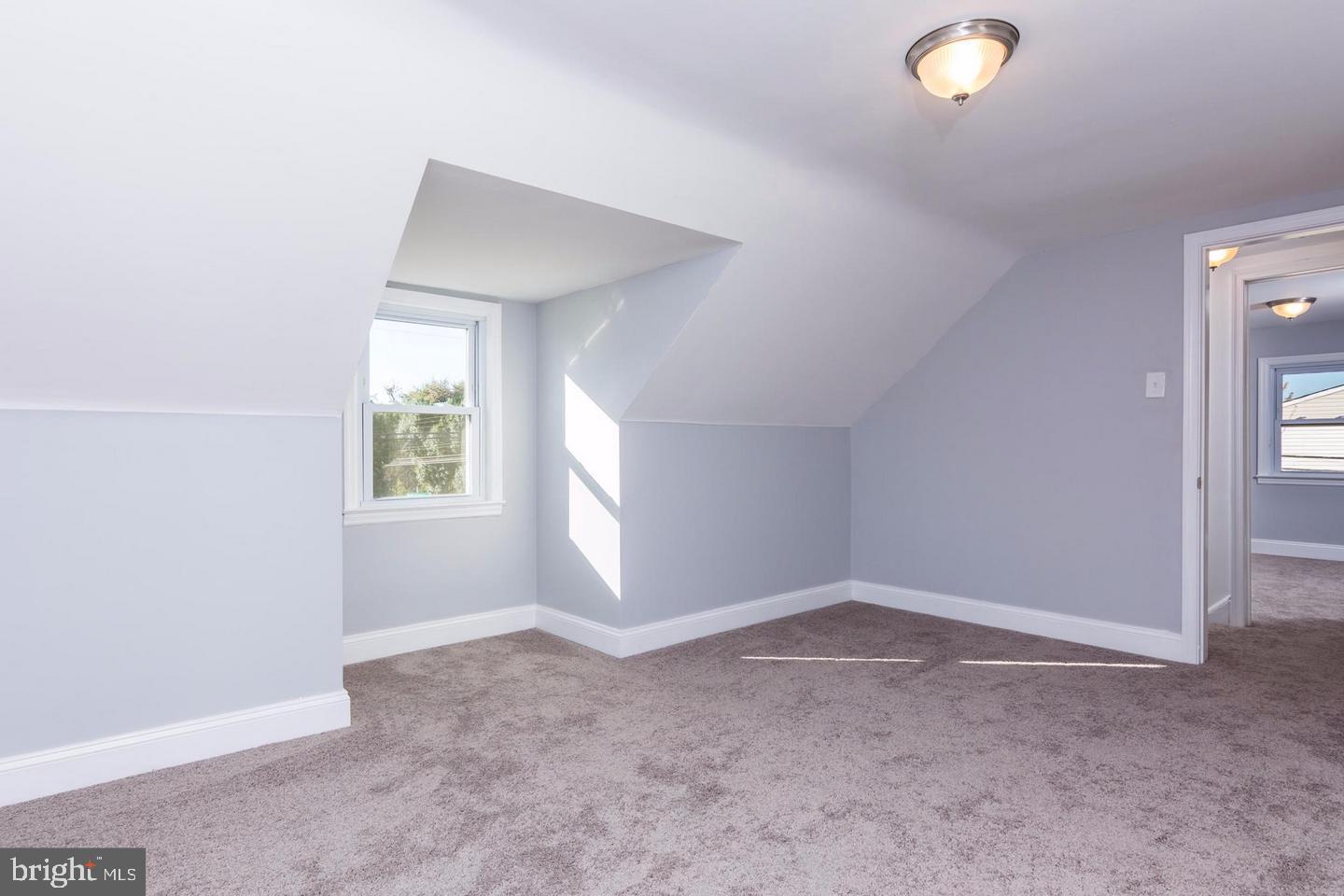 342 Holy Cross Road Baltimore, MD 21225 - Photo 14 of 19 BEDROOM 3