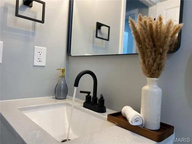 $135,000 | 2729 Dale Avenue, Granite City, IL 62040