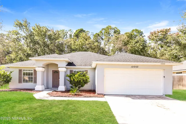 $1,960 | 10002 Lancashire Drive, Jacksonville, FL 32219