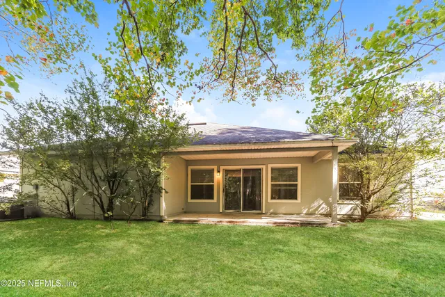 $1,960 | 10002 Lancashire Drive, Jacksonville, FL 32219