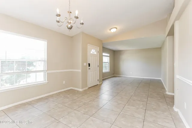 $1,960 | 10002 Lancashire Drive, Jacksonville, FL 32219