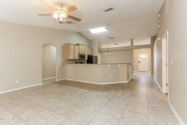 $1,960 | 10002 Lancashire Drive, Jacksonville, FL 32219