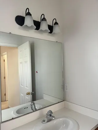$3,000 | 1346 North Bay Drive, Ann Arbor, MI 48103