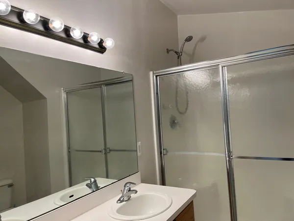 $3,000 | 1346 North Bay Drive, Ann Arbor, MI 48103