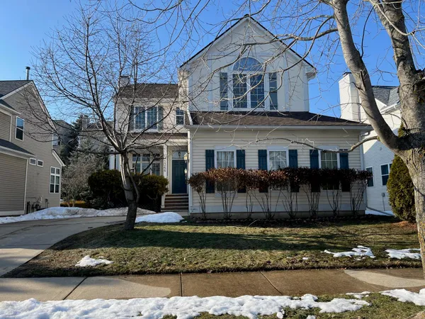 $3,000 | 1346 North Bay Drive, Ann Arbor, MI 48103