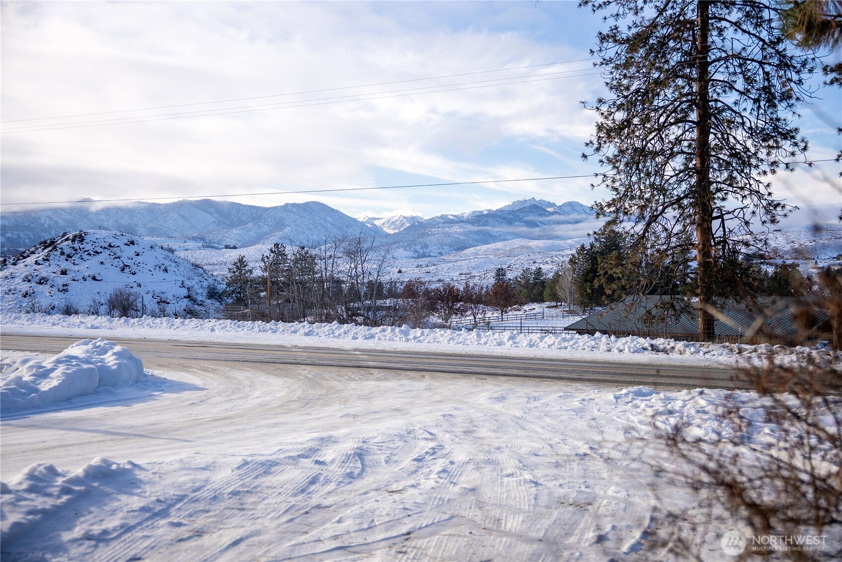 146 East Chewuch Road Winthrop, WA 98862 - Photo 5 of 38