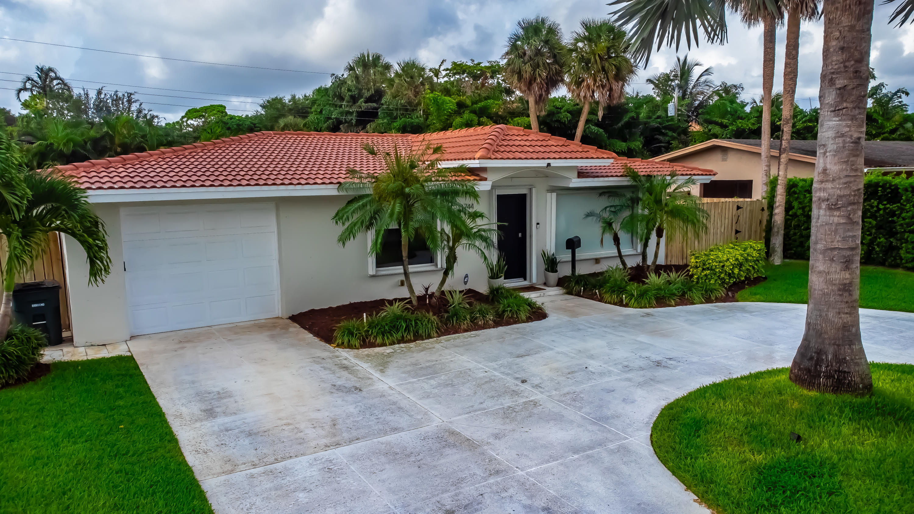 744 Northwest 7th Street Boca Raton, FL 33486 - Photo 1 of 22 Main Front