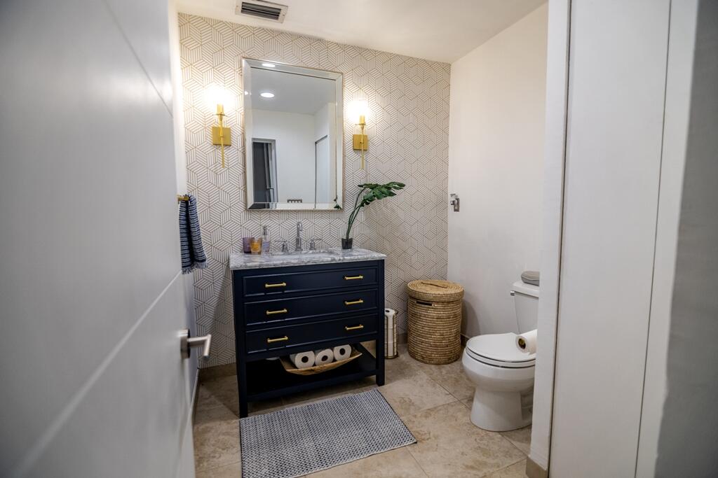 744 Northwest 7th Street Boca Raton, FL 33486 - Photo 15 of 22 Bath 3 R