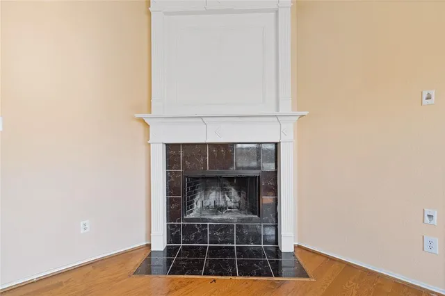 $289,000 | 204 Trinity Drive, Lancaster, TX 75146