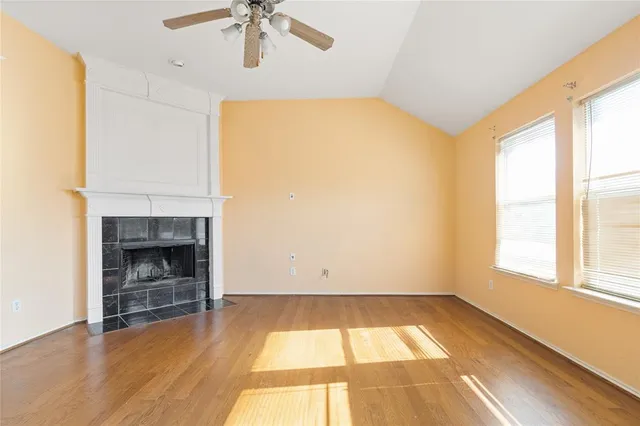 $289,000 | 204 Trinity Drive, Lancaster, TX 75146