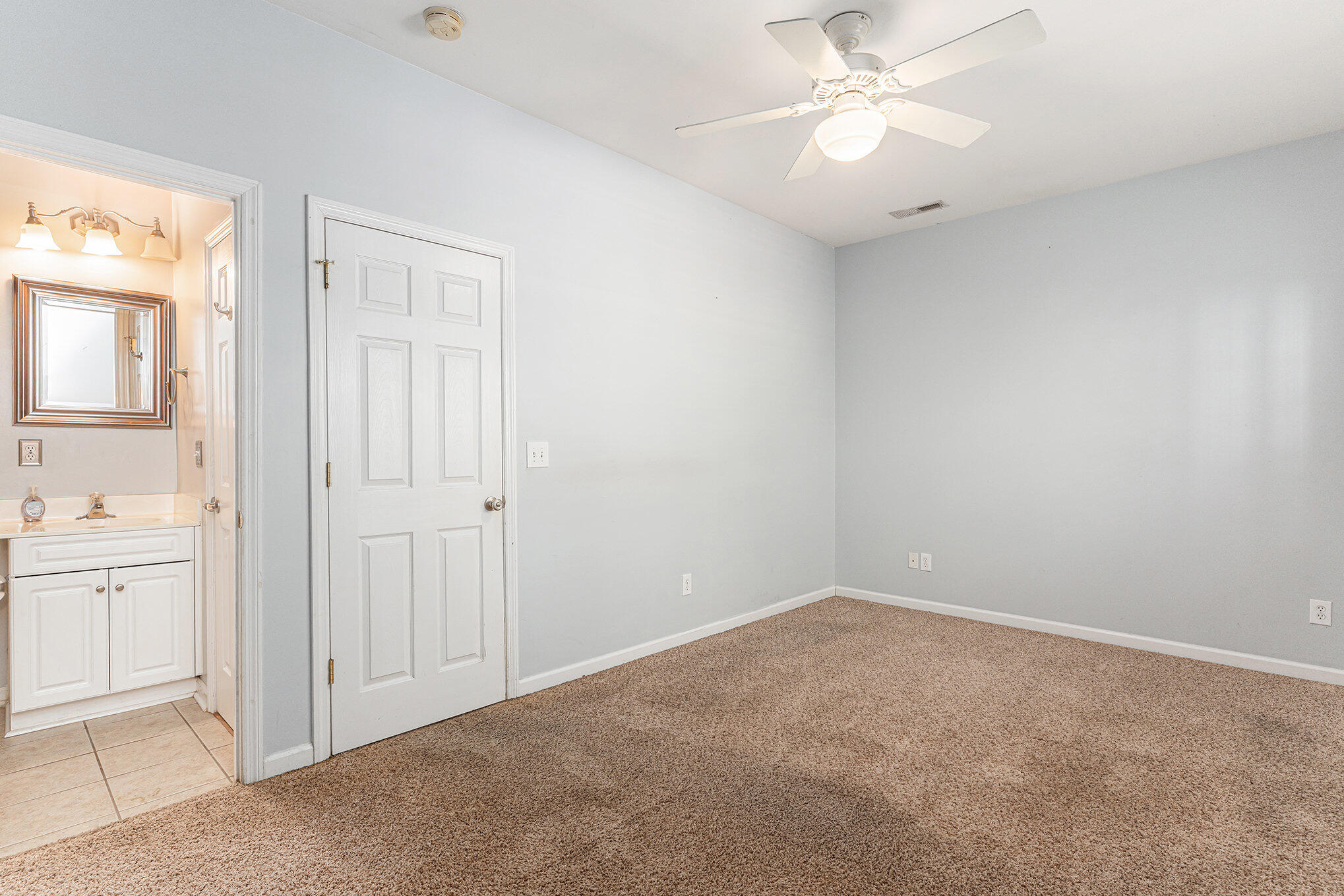 4105 Perrine Street Charleston, SC 29414 - Photo 10 of 27 019_dsc01793_240