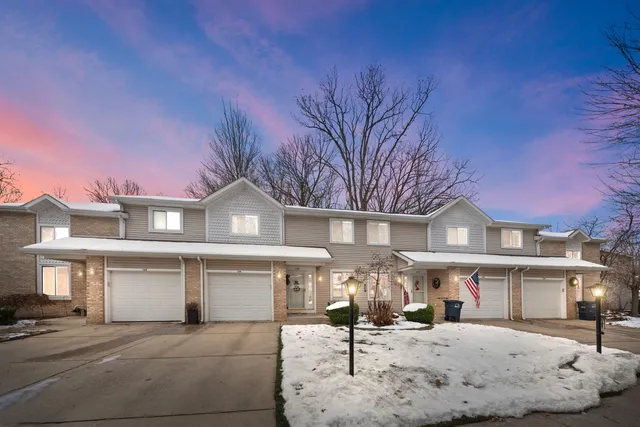 $249,000 | 162 Indian Ridge, Michigan City, IN 46360