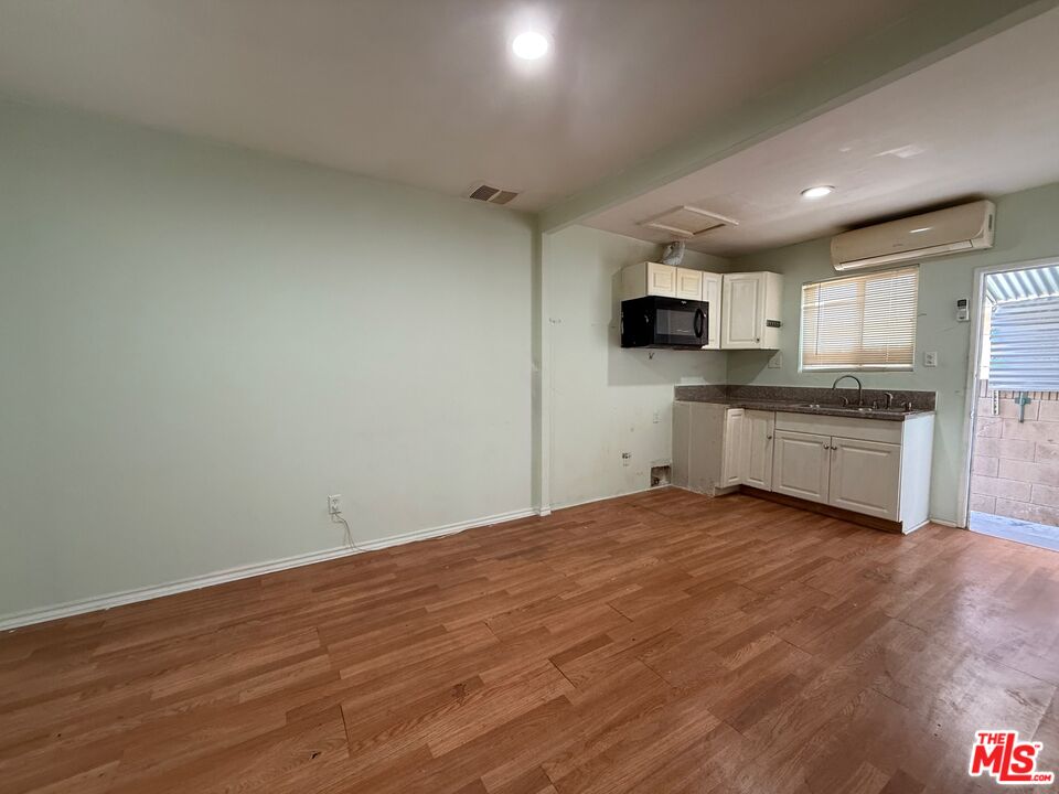 7304 Canby Avenue Reseda, CA 91335 - Photo 20 of 35