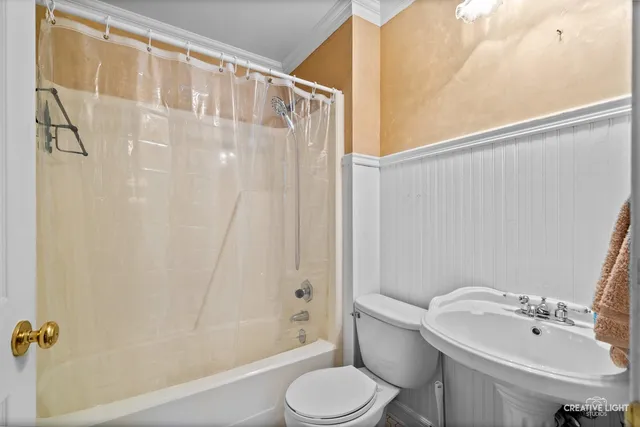 $529,900 | 437 Holiday Drive, Lake Holiday, IL 60552