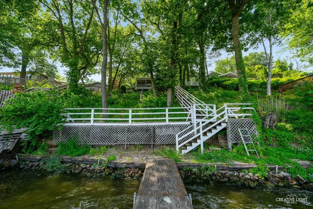 $529,900 | 437 Holiday Drive, Lake Holiday, IL 60552