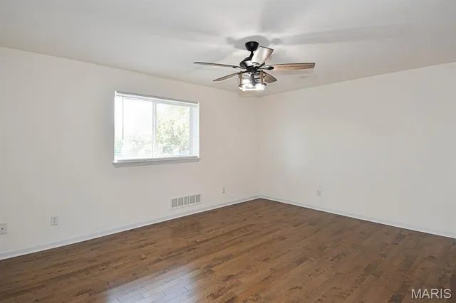 $3,500 | 306 Bright Meadows Drive, Ballwin, MO 63011