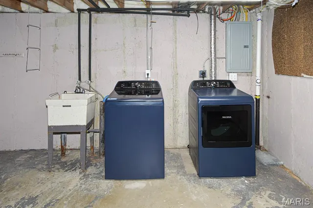 $3,500 | 306 Bright Meadows Drive, Ballwin, MO 63011