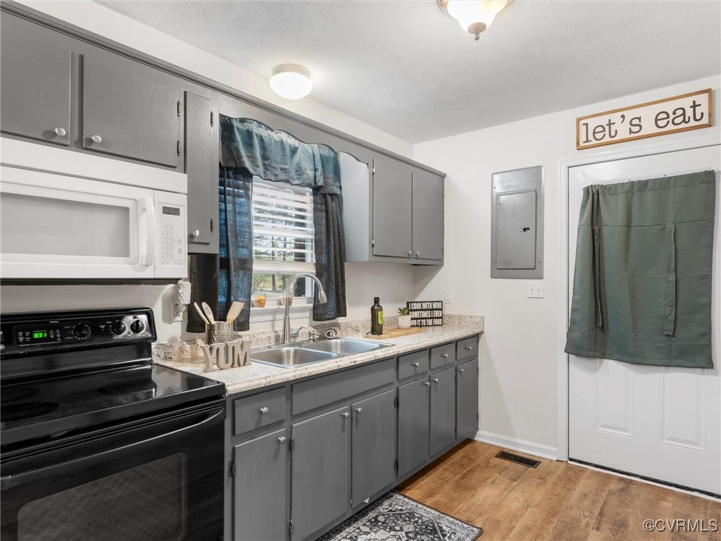 4112 Old Shore Road Blackstone, VA 23824 - Photo 10 of 31