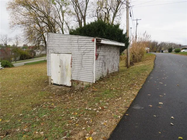 $79,900 | 11175 Old Trail Road, Irwin, PA 15642