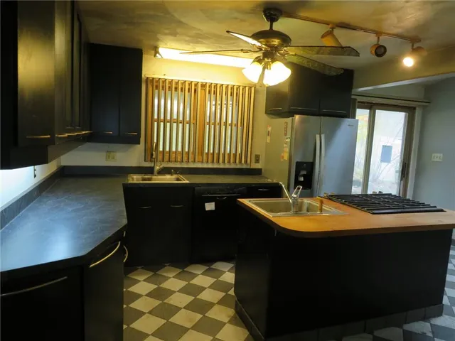 $79,900 | 11175 Old Trail Road, Irwin, PA 15642