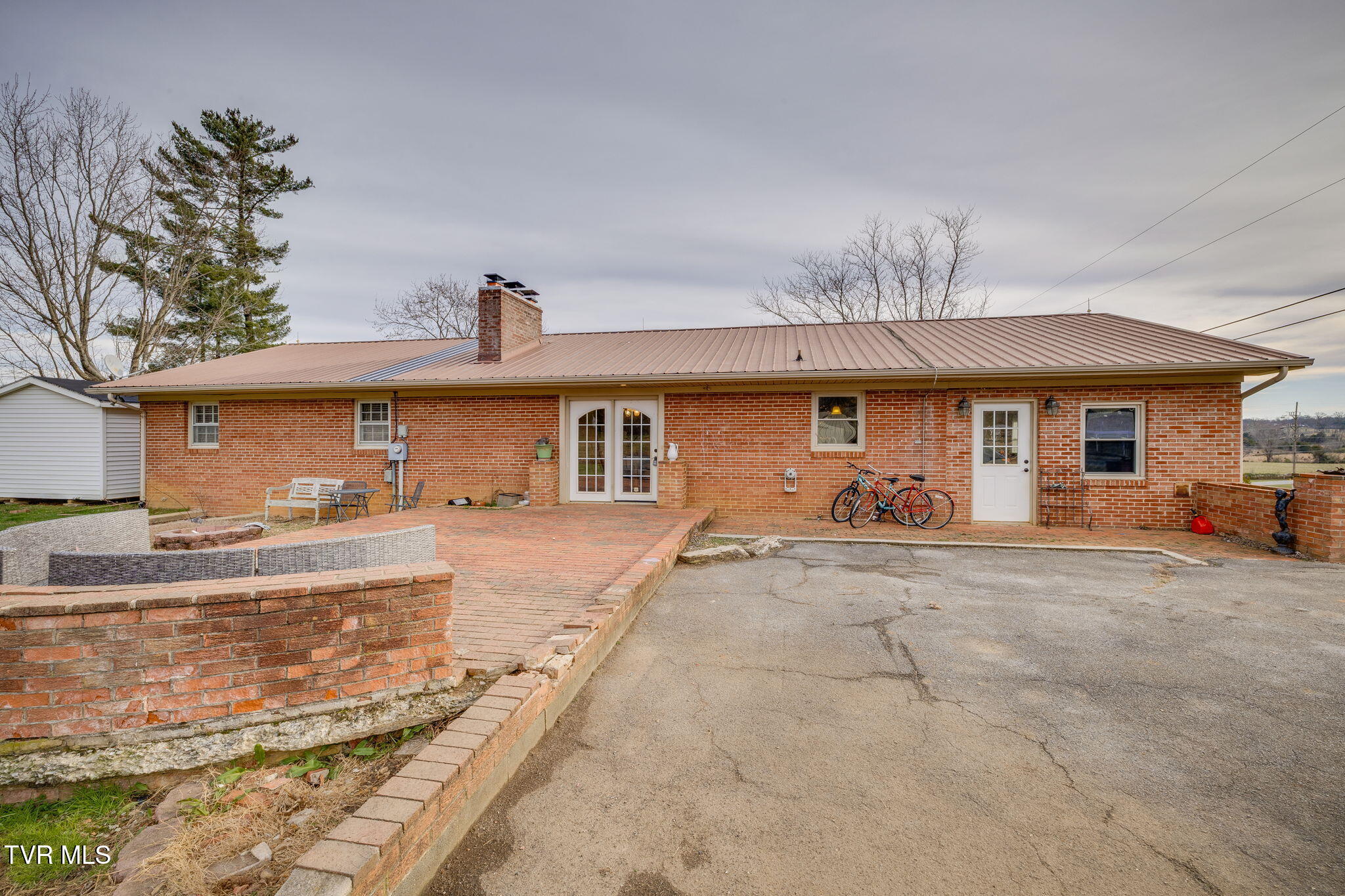 2040 Warrensburg Road Greeneville, TN 37743 - Photo 38 of 49 036