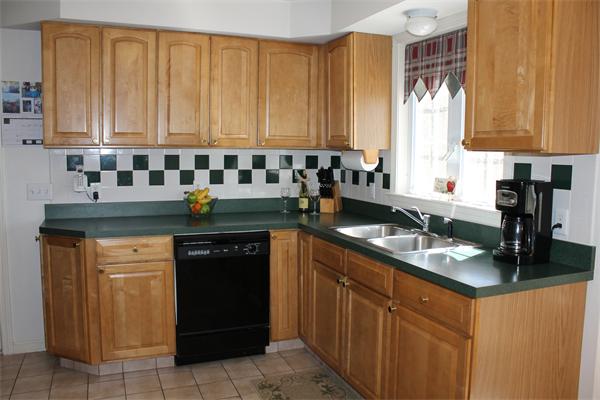 101 Pine Swamp Road Cumberland, RI 02864 - Photo 7 of 29