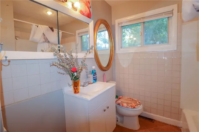 $200,000 | 8507 East 114th Street, Kansas City, MO 64134