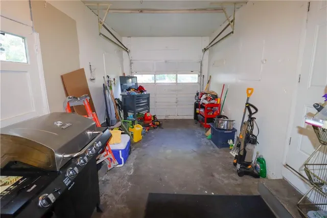 $200,000 | 8507 East 114th Street, Kansas City, MO 64134