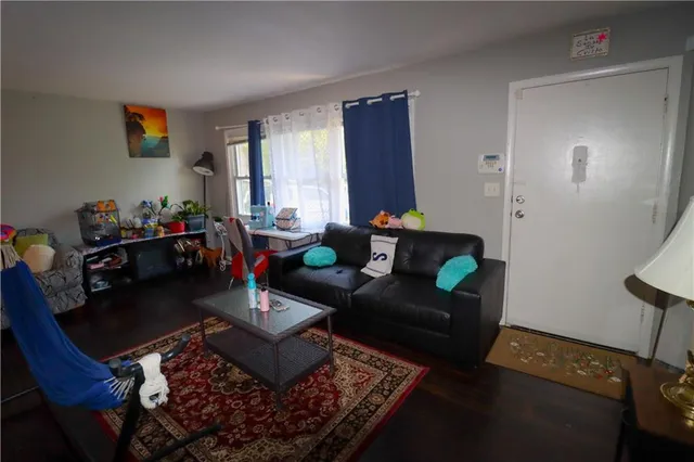 $200,000 | 8507 East 114th Street, Kansas City, MO 64134