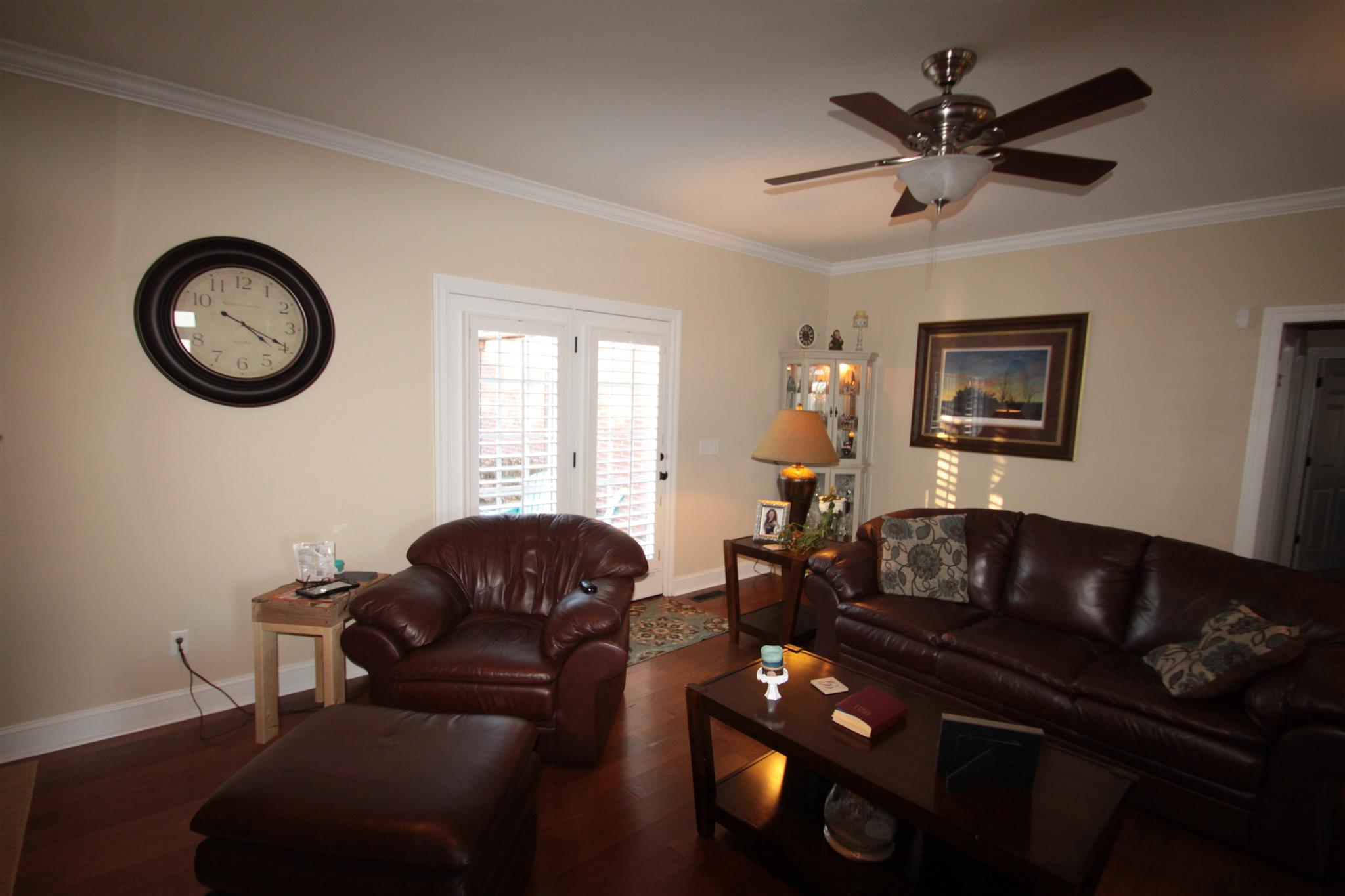 208 Hunters Ridge Drive Tullahoma, TN 37388 - Photo 8 of 17 Gallery Image 8
