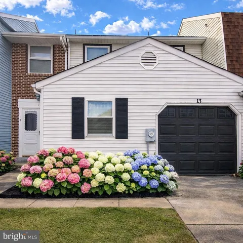 $380,000 | 13 Gratz Court, Cherry Hill, NJ 08002