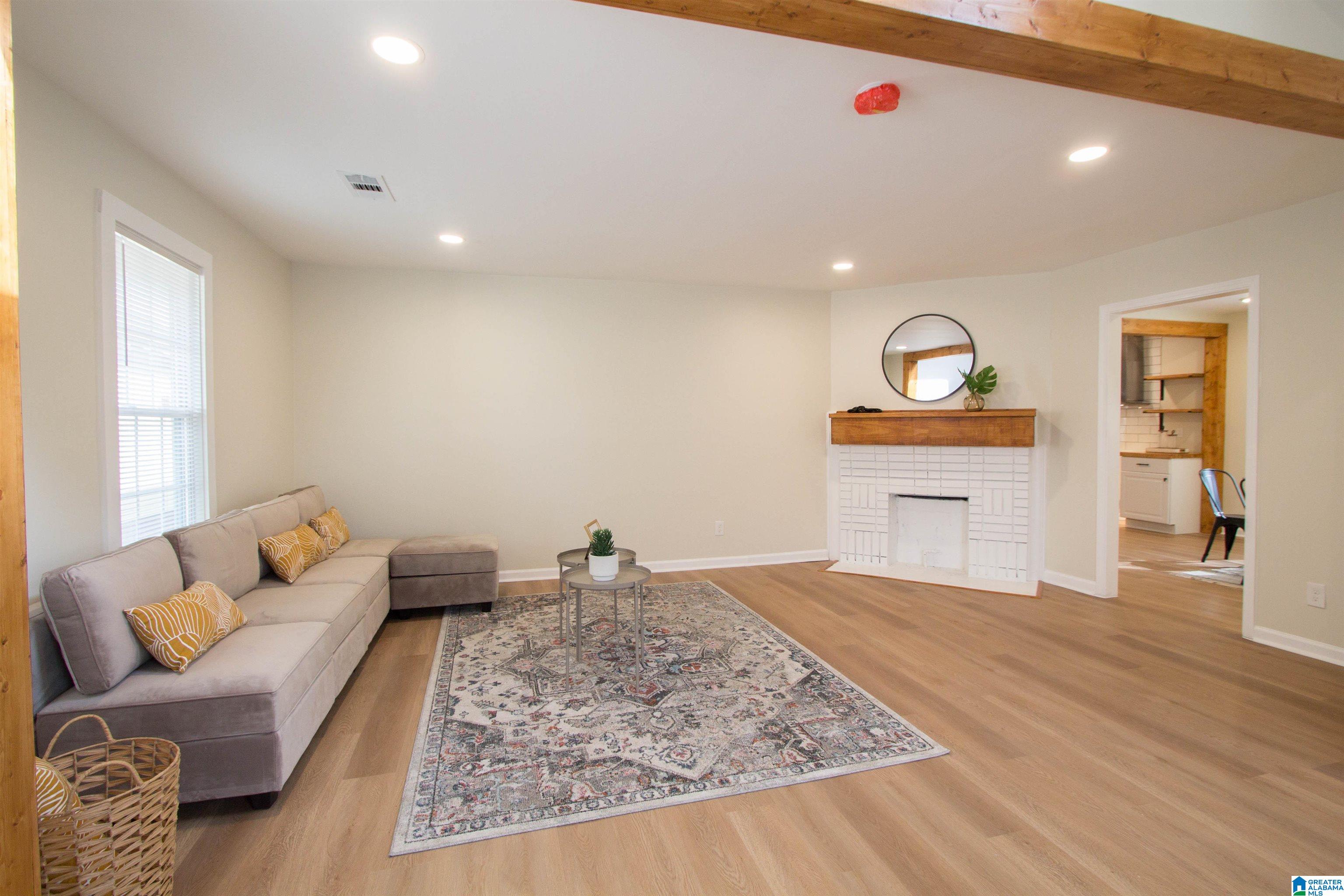 4733 Avenue R Birmingham, AL 35208 - Photo 10 of 21