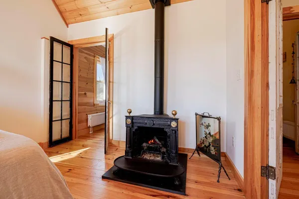 $2,500,000 | 1047 Boot Cove Road, Lubec, ME 04652