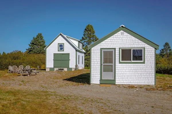$2,500,000 | 1047 Boot Cove Road, Lubec, ME 04652