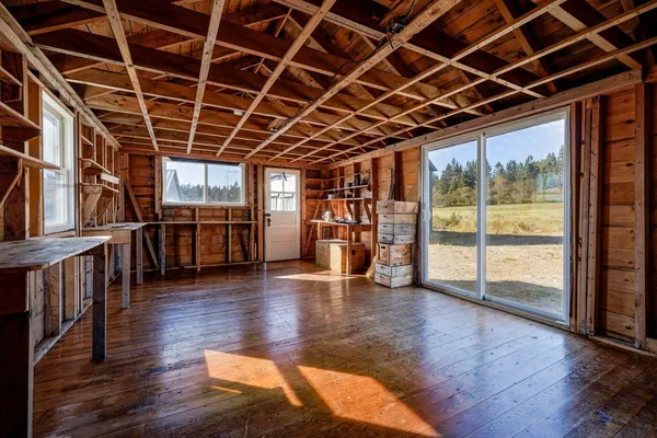 $2,500,000 | 1047 Boot Cove Road, Lubec, ME 04652
