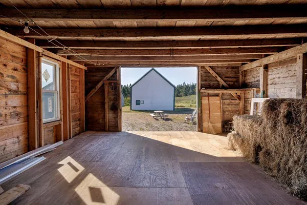 $2,500,000 | 1047 Boot Cove Road, Lubec, ME 04652