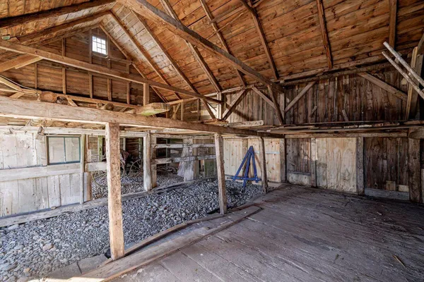 $2,500,000 | 1047 Boot Cove Road, Lubec, ME 04652
