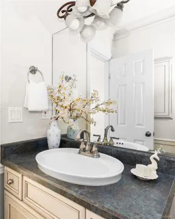 $799,000 | 707 North Washington Street, Unit B, Denver, CO 80203